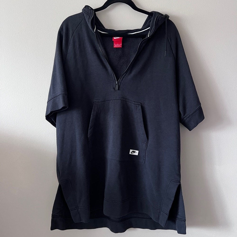 Nike Vintage Red Tag Short Sleeve Men's 1/4 Zip Pullover
Hoodie